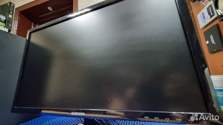 Монитор Samsung 24д 75 Гц