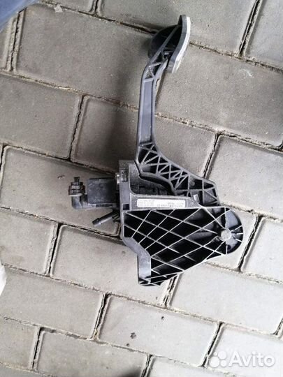 Педаль Сцепления Главный Цилиндр Октавия А5 Рест