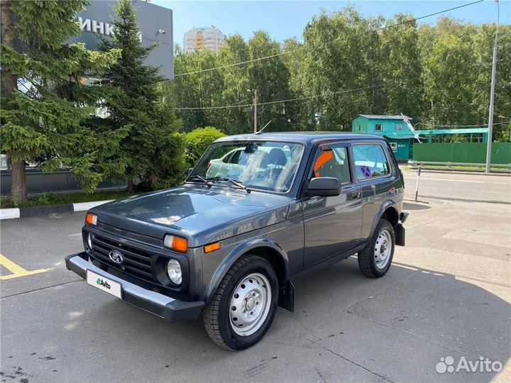 Серая Lada p973ch