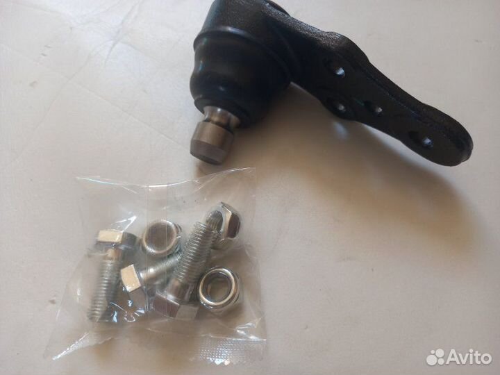 Шаровая опора передняя Chevrolet Lacetti