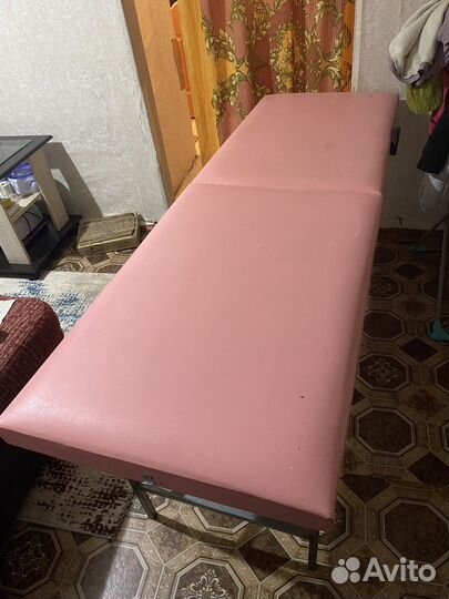 Кушетка для наращивания ресниц