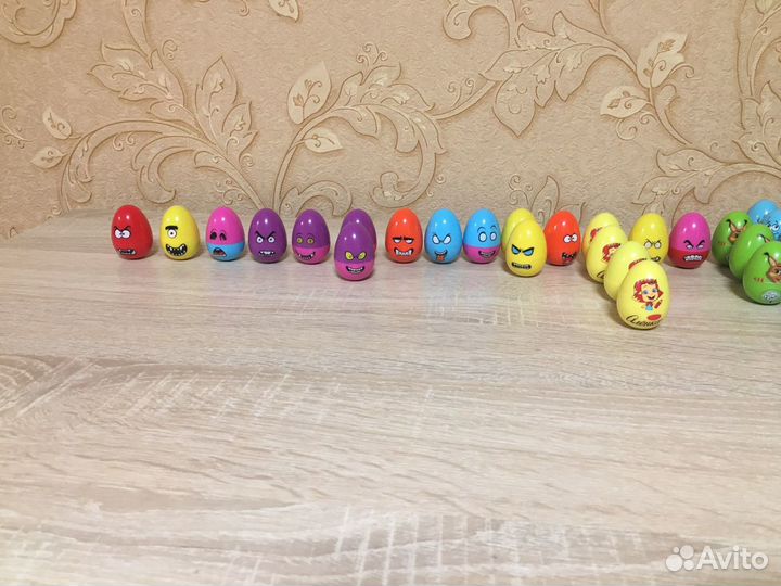 Треснутые яйца из Дикси