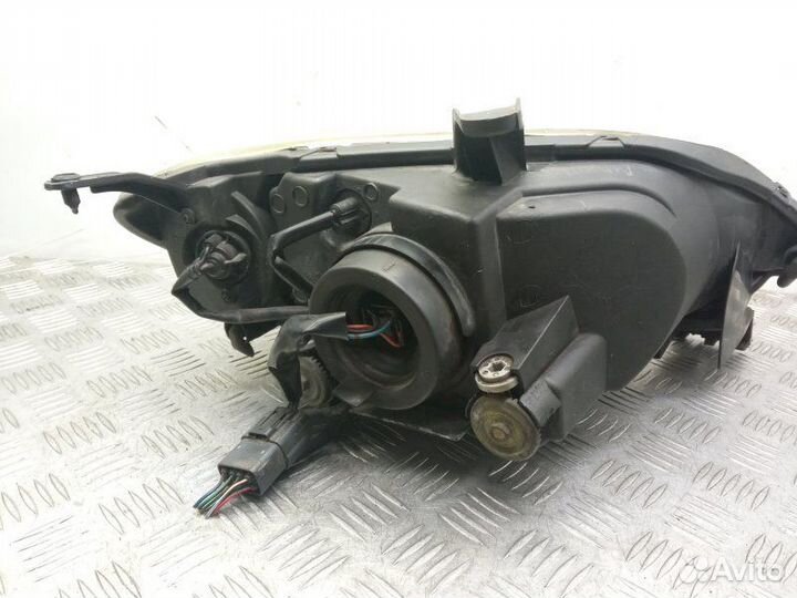 Фара 3M7113W030AF Mazda 2 (2003-2008)
