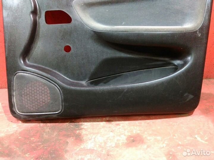 Обшивка передней правой двери Чери Амулет (A15) 06