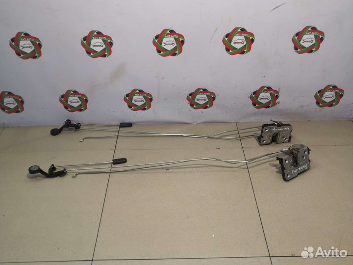 Рено Логан Задний замок двери