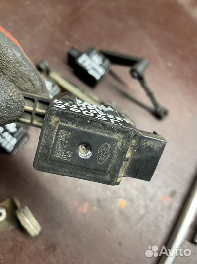 Датчик высоты удочка ленд ровер