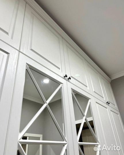 Шкаф стенка