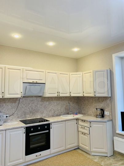 2-к. квартира, 75 м², 4/21 эт.