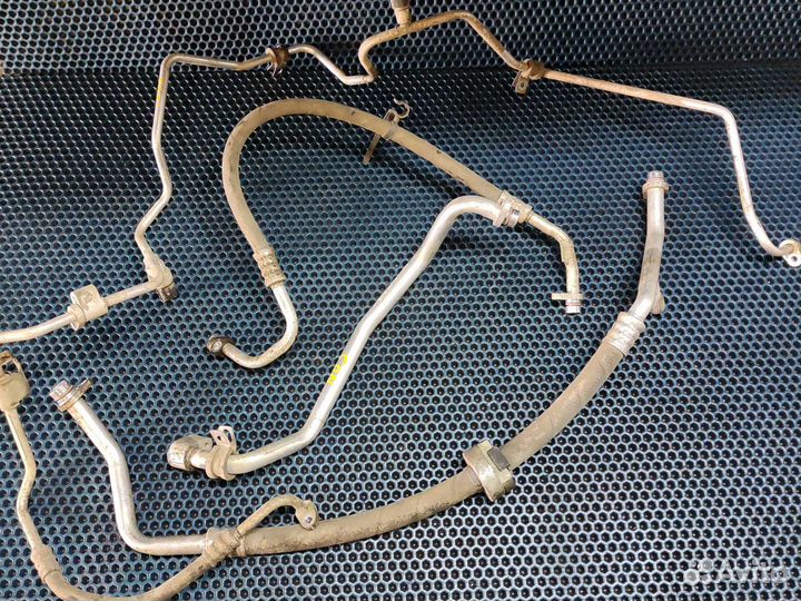 Трубка кондиционера Renault Sandero Stepway 2