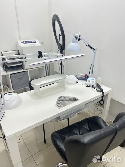 Аренда места мастера маникюра