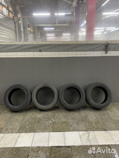 Bridgestone Ice Cruiser 7000 205/55 R16