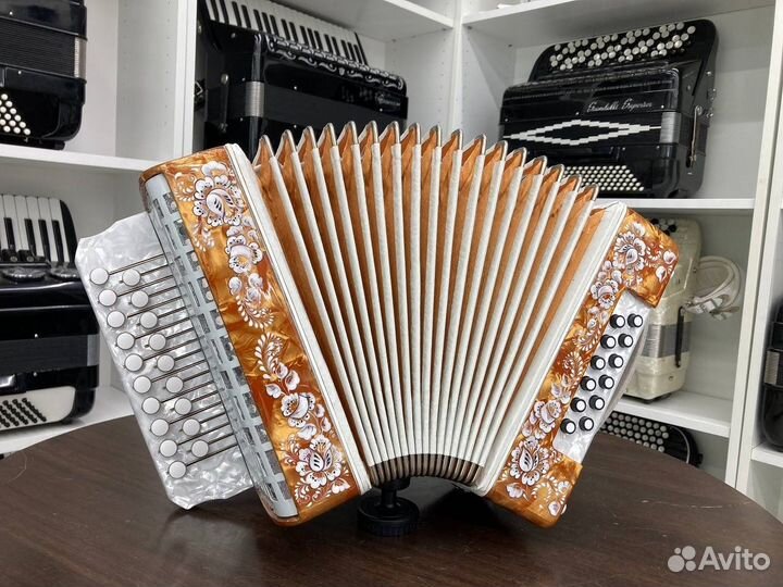 Гармонь шуйская чайка Ля мажор