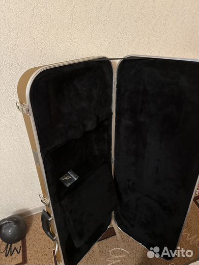 Кофр кейс от Gibson Les Paul Traditional 2010