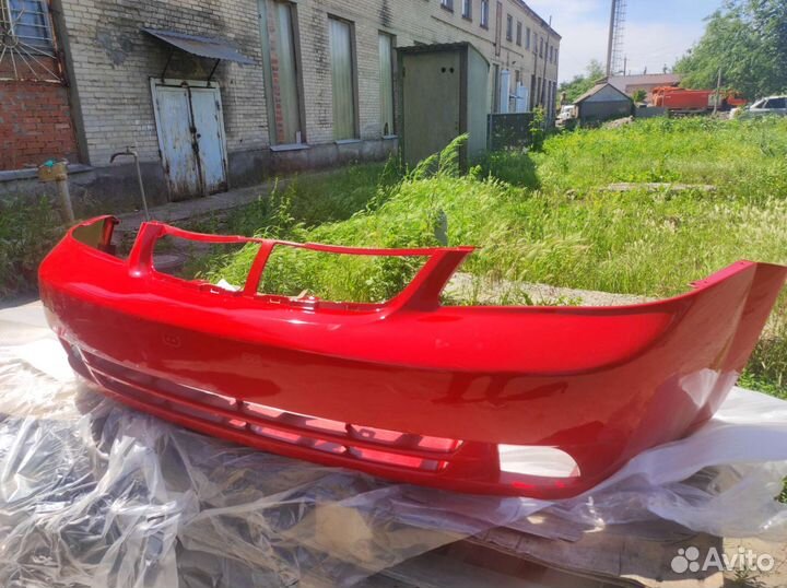 Chevrolet Lacetti бампер передний красный в цвет