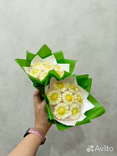 Букет шоколадных ромашек