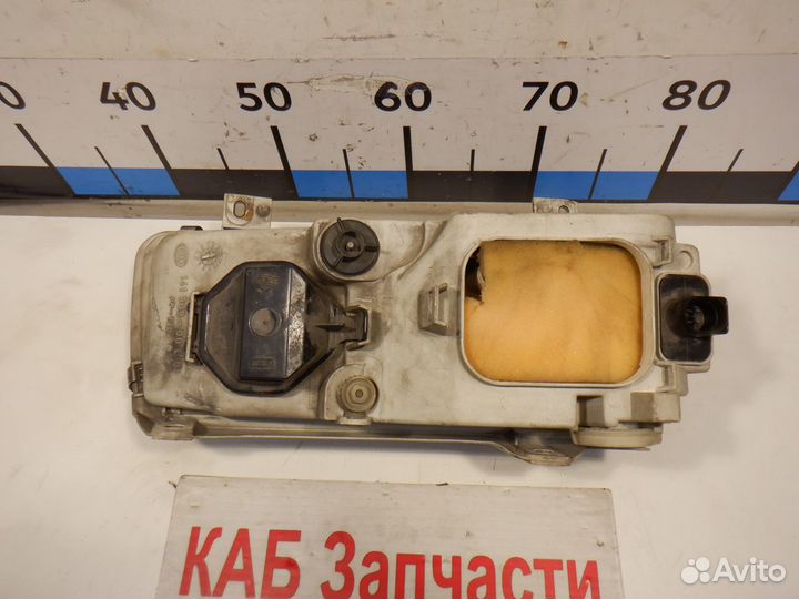 Фара левая Volkswagen Passat B4 1993-1997 г