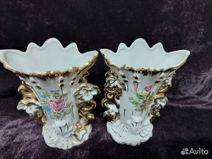 Вазы фарфоровые Европа, разных размеров