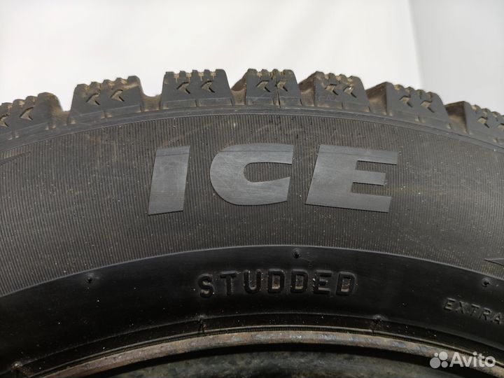 Pirelli Formula Ice 205/60 R16