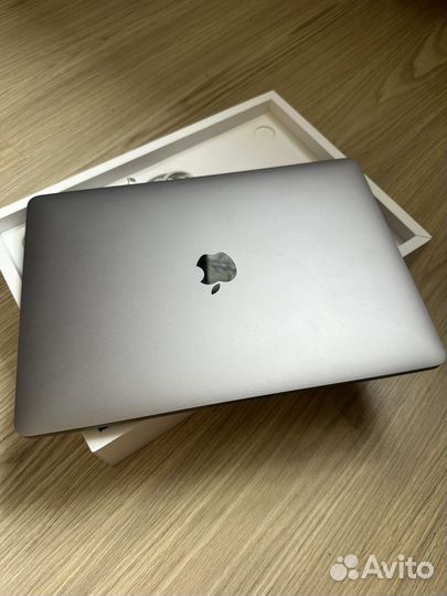 Apple MacBook Pro m1 2022 8/256