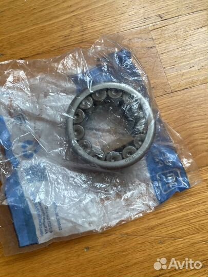 Подшипник задней полуоси Tahoe Escalade