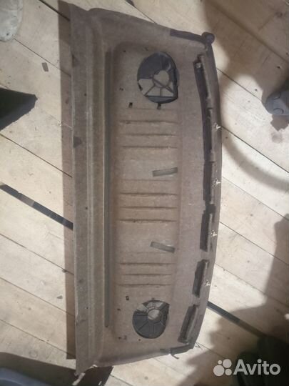 Задняя полка Opel Vectra A