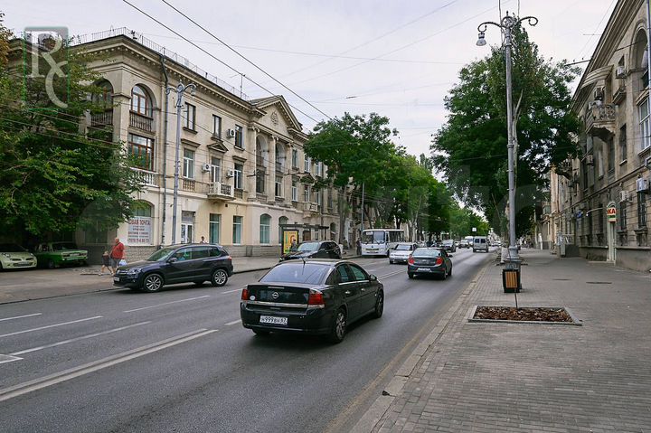 Сдается помещение на первой линии улицы Ленина