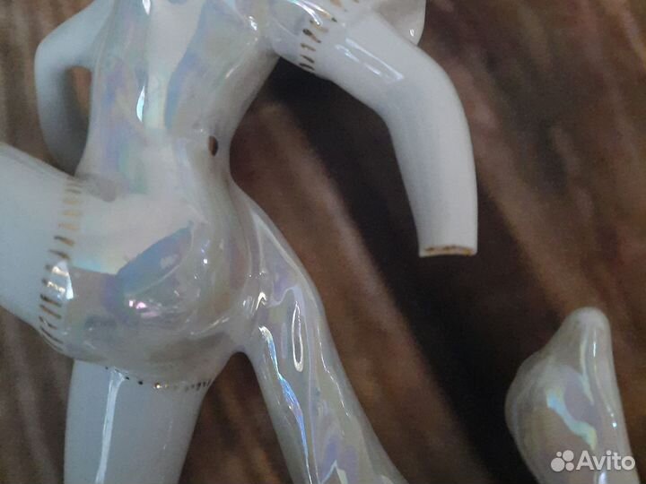 Фарфоровая Статуэтка балерина 