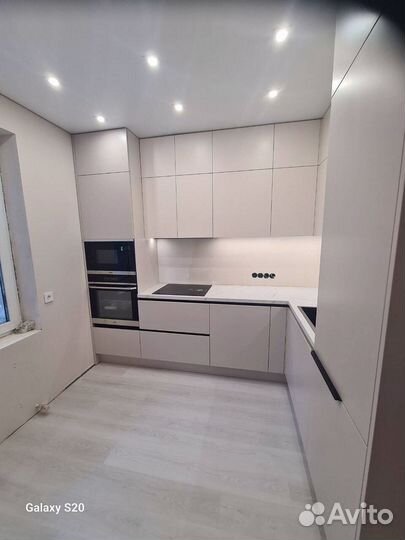 Кухонные гарнитуры