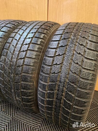 Toyo Observe GSi-5 215/55 R16