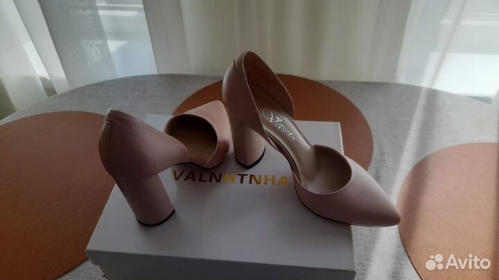 Туфли женские 37 размер новые