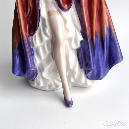 Royal Doulton. Фарфоровая статуэтка Филлис