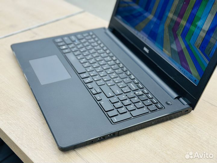 Ноутбук Dell Core i3-5005U/ 8 Gb RAM/ 128 SSD