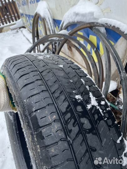 Yokohama 104ZR 225/65 R17