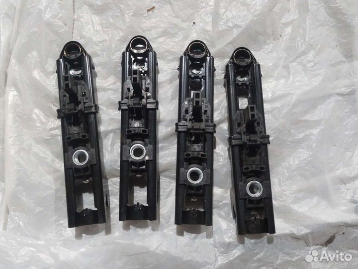 Механизм регулировки ремня безопасности Volkswagen