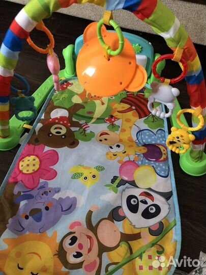 Развивающий коврик с пианино