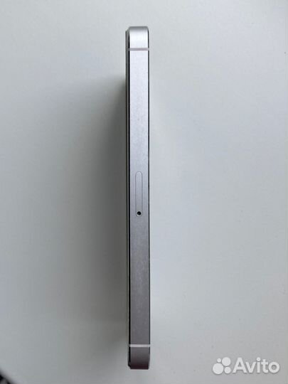 Телефон iPhone 5S 2016 г