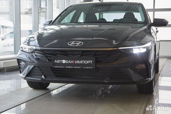 Hyundai Elantra 1.6 AT, 2024