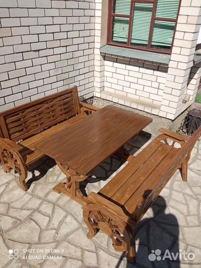 Мебель из натурального дерева