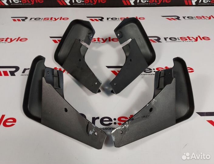 Брызговики Toyota Probox / Succeed Серебро