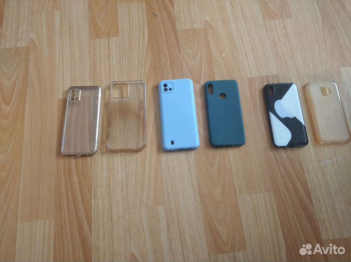 Чехлы на телефон