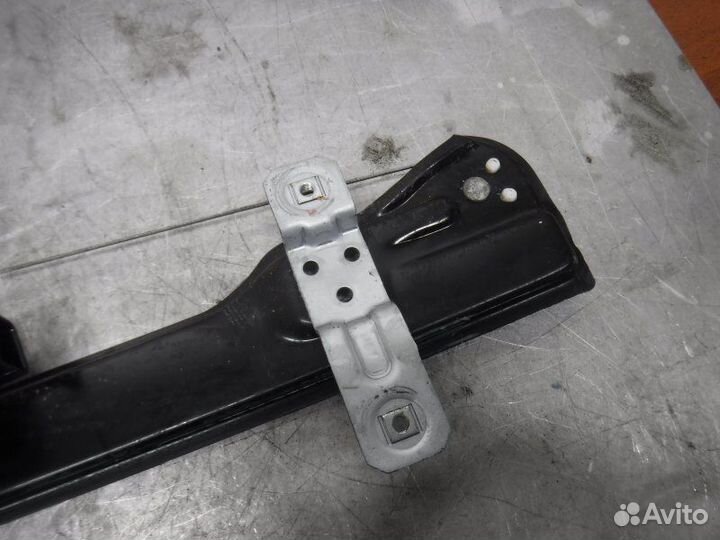 Стеклоподъемник передний левый Opel Mokka F18D4