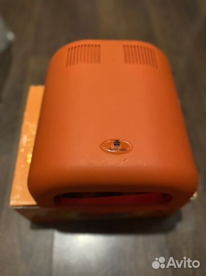 Лампа для ногтей