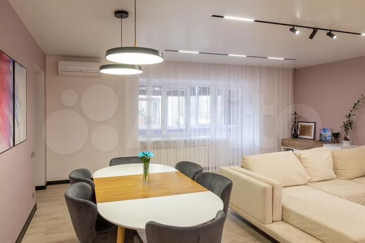 3-к. квартира, 135 м², 1/10 эт.