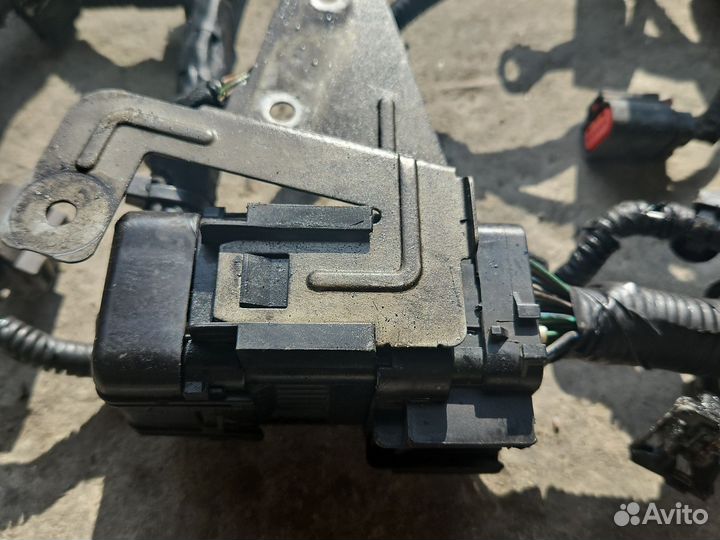 Эбу и коса моторная 1.8 форд kkda