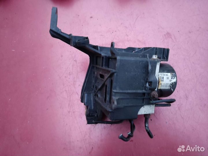 Блок ABS Opel Astra H Opel Zafira B 13244860
