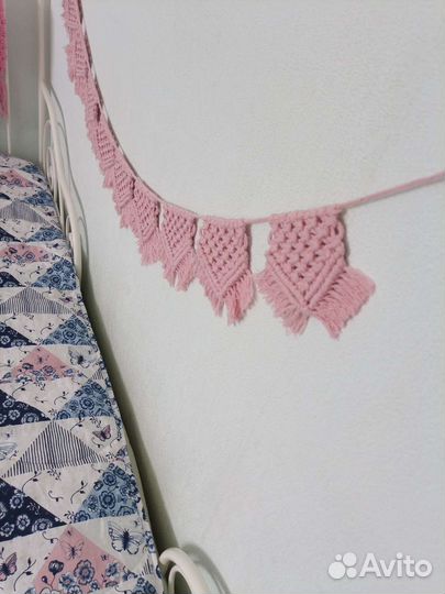 Гирлянда из флажков макраме. Ручная работа