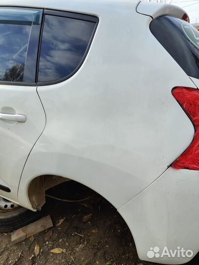 Peugeot 3008 крыло заднее левое