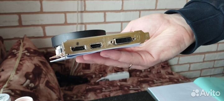 Видеокарта gtx 1050 2gb