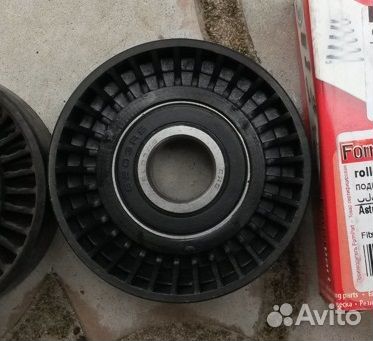 Ролик натяжной натяжителя Opel Corsa D, Passat