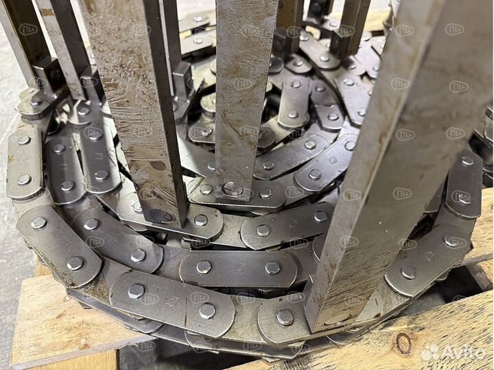 Транспортер для асфальтоукладчика volvo